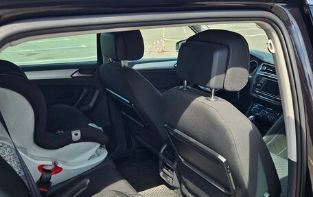 Volkswagen Tiguan II, 2017 год, 2 200 000 рублей, 11 фотография