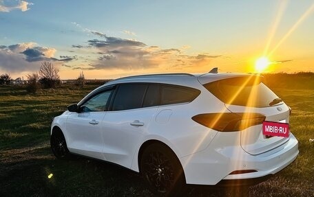 Ford Focus IV, 2019 год, 1 400 000 рублей, 3 фотография