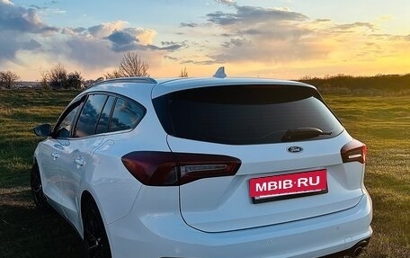 Ford Focus IV, 2019 год, 1 400 000 рублей, 4 фотография