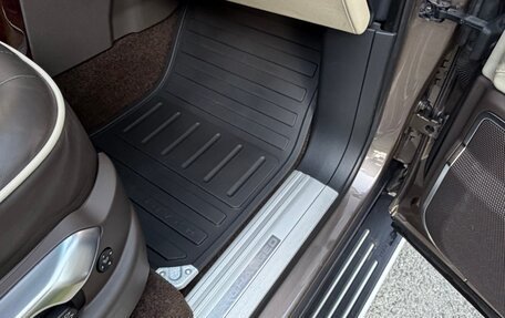 Land Rover Range Rover III, 2011 год, 1 760 000 рублей, 18 фотография
