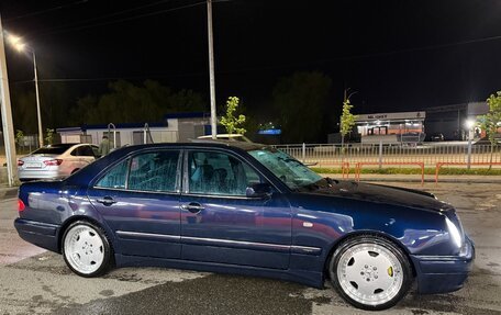 Mercedes-Benz E-Класс, 1996 год, 650 000 рублей, 8 фотография
