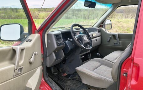 Volkswagen Transporter T4, 2002 год, 400 000 рублей, 9 фотография