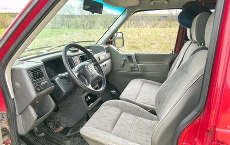 Volkswagen Transporter T4, 2002 год, 400 000 рублей, 10 фотография