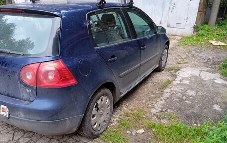 Volkswagen Golf V, 2006 год, 330 000 рублей, 3 фотография