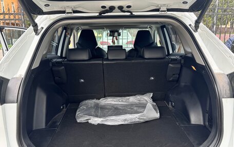 Toyota RAV4, 2021 год, 3 590 000 рублей, 14 фотография