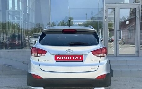 Hyundai ix35 I рестайлинг, 2011 год, 1 350 000 рублей, 6 фотография