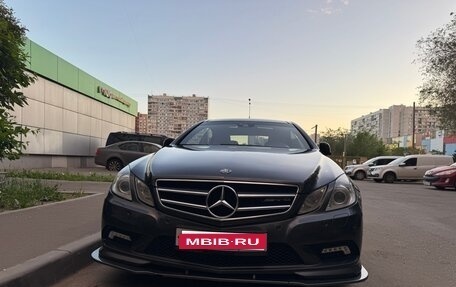 Mercedes-Benz E-Класс, 2010 год, 1 100 000 рублей, 1 фотография