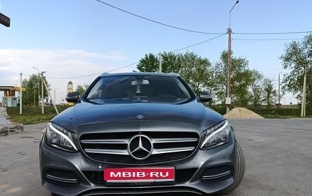 Mercedes-Benz C-Класс, 2018 год, 2 000 000 рублей, 1 фотография