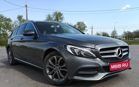 Mercedes-Benz C-Класс, 2018 год, 2 000 000 рублей, 5 фотография