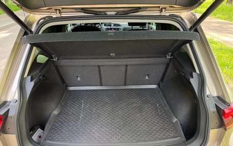 Volkswagen Tiguan II, 2018 год, 2 700 000 рублей, 19 фотография