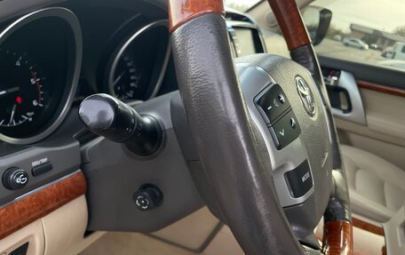 Toyota Land Cruiser 200, 2014 год, 4 900 000 рублей, 10 фотография