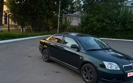 Toyota Avensis III рестайлинг, 2005 год, 615 000 рублей, 2 фотография