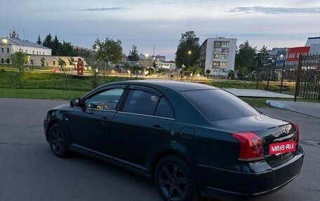 Toyota Avensis III рестайлинг, 2005 год, 615 000 рублей, 5 фотография
