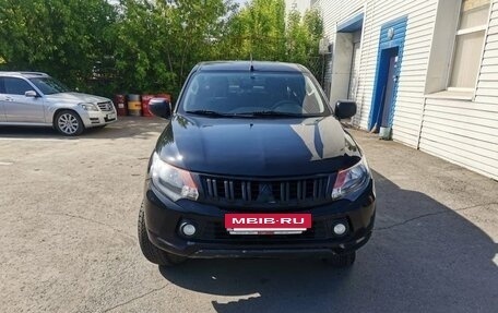 Mitsubishi L200 IV рестайлинг, 2015 год, 1 500 000 рублей, 2 фотография