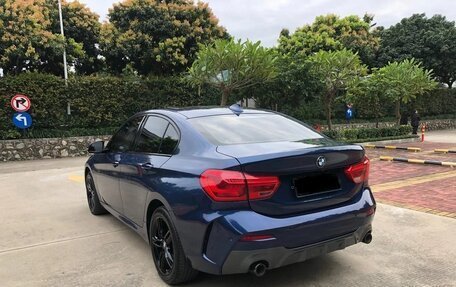 BMW 1 серия, 2022 год, 1 930 000 рублей, 3 фотография
