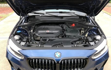 BMW 1 серия, 2022 год, 1 930 000 рублей, 8 фотография