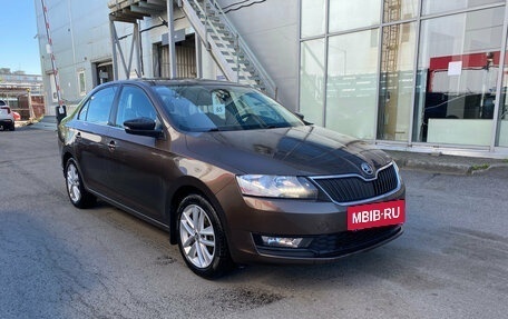 Skoda Rapid I, 2017 год, 999 000 рублей, 4 фотография