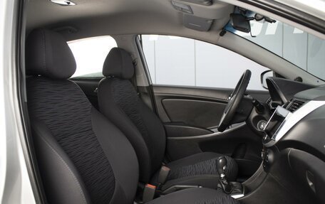 Hyundai Solaris II рестайлинг, 2016 год, 890 000 рублей, 8 фотография