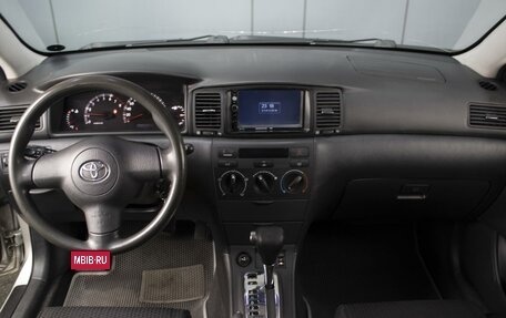Toyota Corolla, 2005 год, 500 000 рублей, 9 фотография