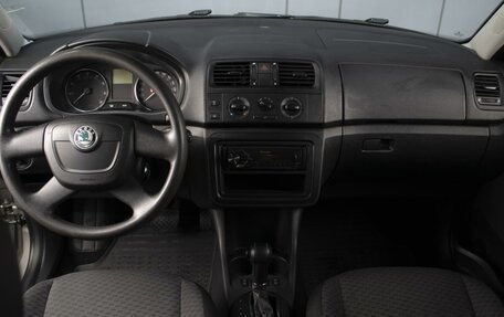 Skoda Fabia II, 2010 год, 680 000 рублей, 5 фотография
