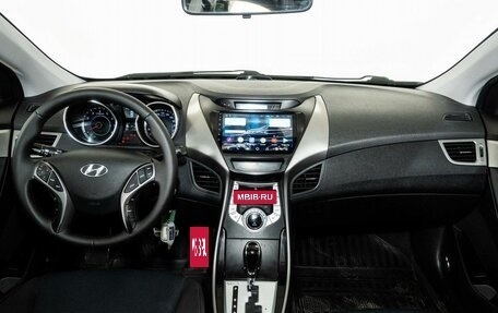 Hyundai Elantra V, 2011 год, 898 000 рублей, 7 фотография