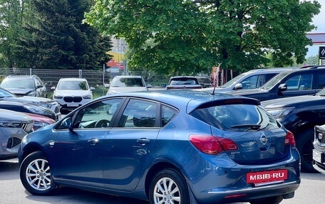 Opel Astra J, 2013 год, 799 000 рублей, 4 фотография