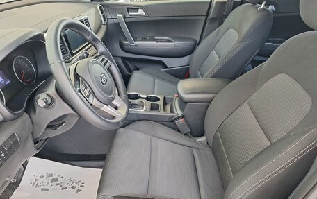 KIA Sportage IV рестайлинг, 2020 год, 2 270 000 рублей, 14 фотография