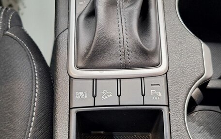 KIA Sportage IV рестайлинг, 2020 год, 2 270 000 рублей, 10 фотография