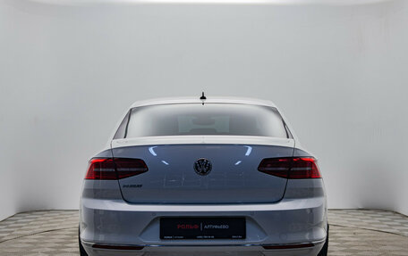 Volkswagen Passat B8 рестайлинг, 2018 год, 2 450 000 рублей, 4 фотография