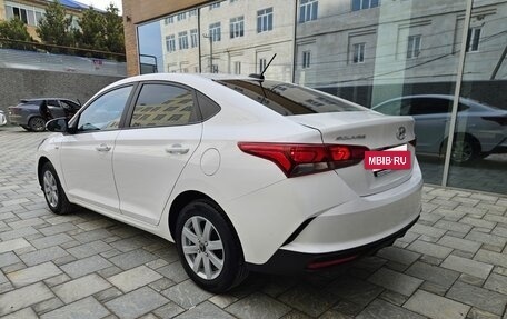 Hyundai Solaris II рестайлинг, 2021 год, 1 530 000 рублей, 2 фотография