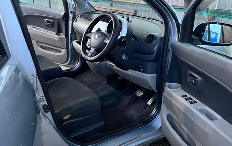 Toyota Passo III, 2005 год, 359 999 рублей, 14 фотография