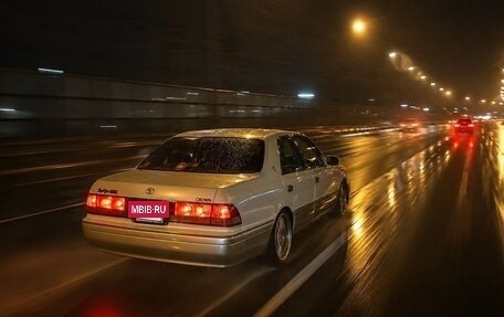 Toyota Crown, 1998 год, 400 000 рублей, 2 фотография