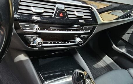 BMW 5 серия, 2017 год, 4 700 000 рублей, 11 фотография