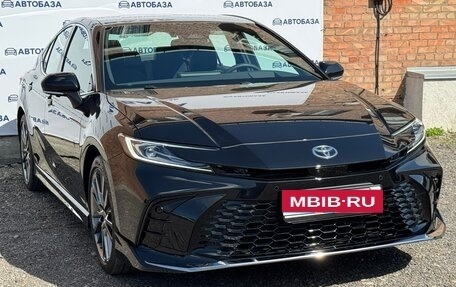 Toyota Camry, 2026 год, 3 990 000 рублей, 5 фотография