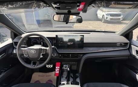 Toyota Camry, 2026 год, 3 990 000 рублей, 12 фотография