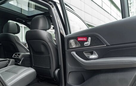 Mercedes-Benz GLS, 2025 год, 15 990 000 рублей, 34 фотография