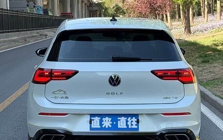 Volkswagen Golf VIII, 2022 год, 1 680 000 рублей, 5 фотография