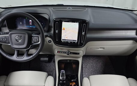 Volvo XC40 I, 2025 год, 4 300 000 рублей, 22 фотография