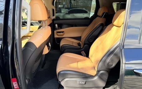 KIA Carnival, 2020 год, 3 840 000 рублей, 36 фотография