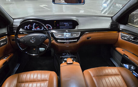 Mercedes-Benz S-Класс, 2012 год, 2 500 000 рублей, 17 фотография