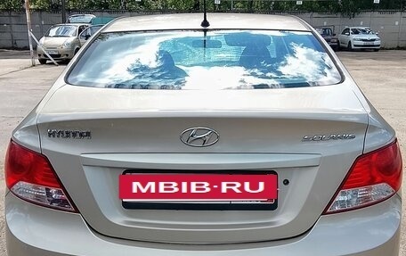 Hyundai Solaris II рестайлинг, 2014 год, 855 000 рублей, 4 фотография