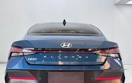 Hyundai Elantra, 2023 год, 1 923 600 рублей, 5 фотография