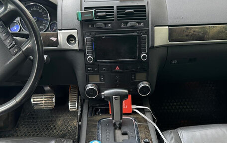 Volkswagen Touareg III, 2008 год, 850 000 рублей, 4 фотография