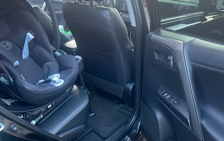 Toyota RAV4, 2015 год, 2 200 000 рублей, 13 фотография