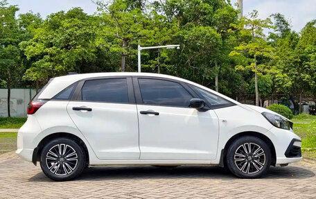 Honda Fit, 2021 год, 1 015 000 рублей, 8 фотография