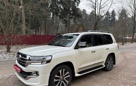Toyota Land Cruiser 200, 2019 год, 8 400 000 рублей, 1 фотография