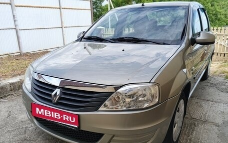 Renault Logan I, 2013 год, 590 000 рублей, 1 фотография