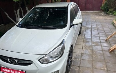 Hyundai Solaris II рестайлинг, 2014 год, 830 000 рублей, 1 фотография