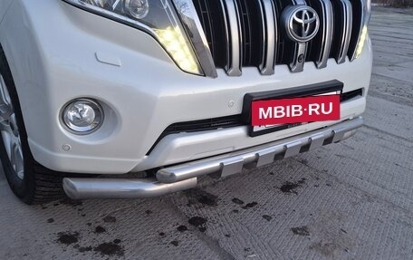 Toyota Land Cruiser Prado 150 рестайлинг 2, 2015 год, 3 650 000 рублей, 4 фотография