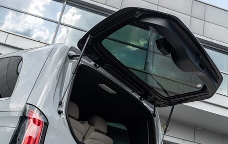 Mercedes-Benz V-Класс, 2026 год, 13 990 000 рублей, 8 фотография
